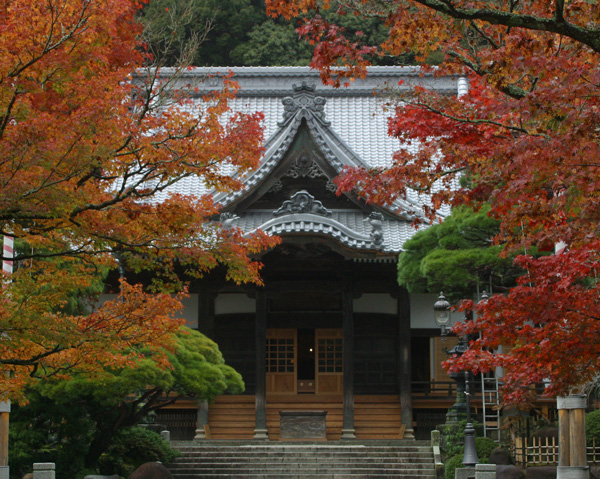 Shuzenji in autumn.